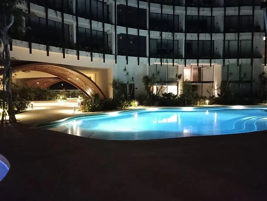 Loft Izel Sleeps 4 With Beach Club Access, Close To La Veleta Τουλούμ
