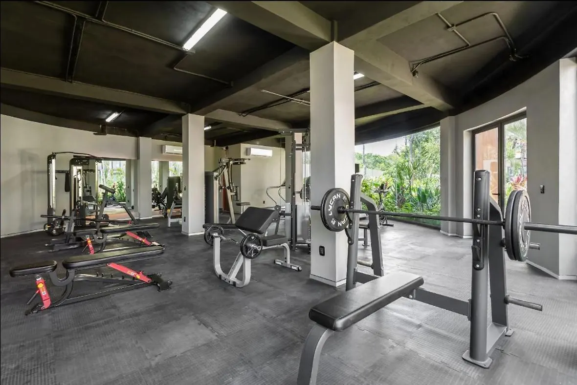 Διαμέρισμα Loft Izel Sleeps 4 With Beach Club Access, Close To La Veleta Τουλούμ